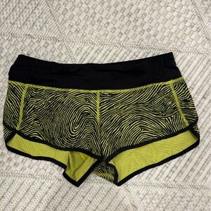 lululemon athletica speed up short 2.5in low rise